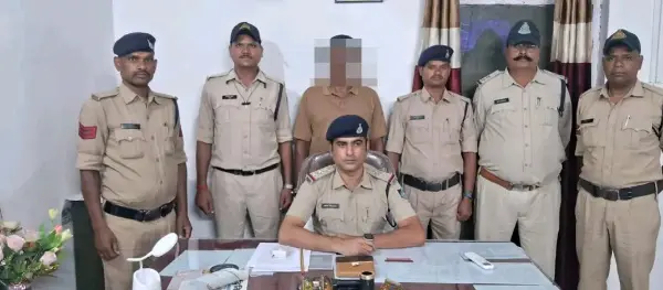 34 दिन बाद अमलाई पुलिस के हाथ लगा मुख्य आरोपी, 30 हजार का था इनाम