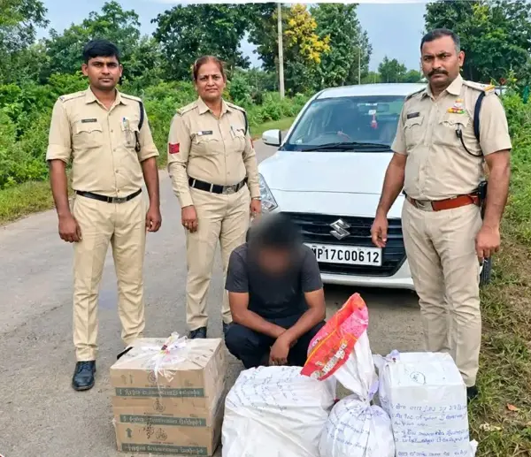 आबकारी टीम की कार्रवाई, चालक गिरफ्तार