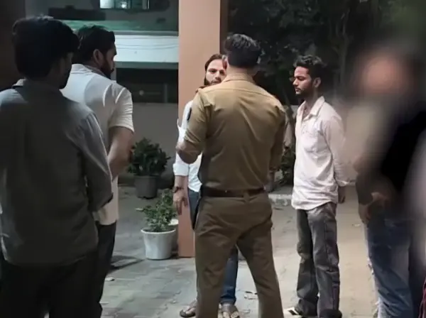 बागपत हाईवे पर ‘चाची आई लव यू’ बोलना पड़ा भारी