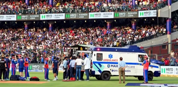 लुंगी एनगिडी कैच लेते समय गिरे