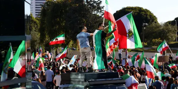 सरकार से सुरक्षित निकासी की मांग