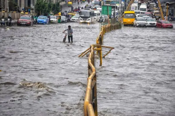 देशभर में भारी बारिश की चेतावनी