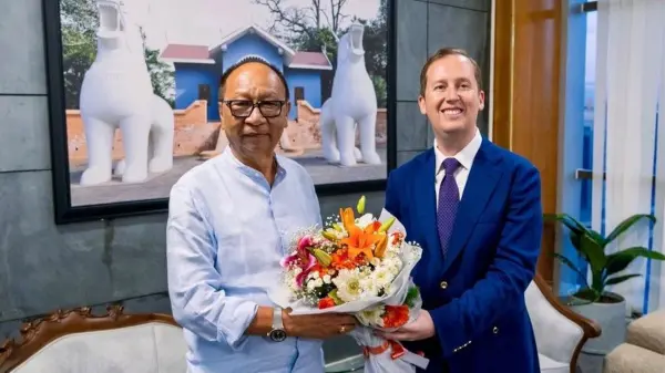 दो दिवसीय दौरे पर मणिपुर पहुंचे सर्जियो गोर