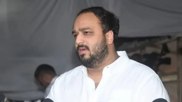 जीशान सिद्दीकी को फिर मिली जान से मारने की धमकी