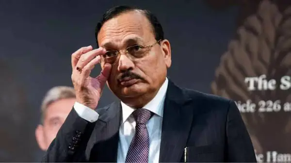NALSAR में CJI के निमंत्रण पर विरोध