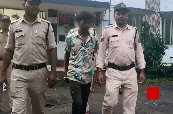मजदूर मां की जमा पूंजी पर चोर ने किया हाथ साफ