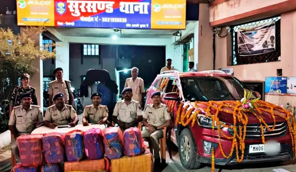 बिहार STF ने फूलों से सजी दूल्हे की कार से पकड़ी बड़ी खेप